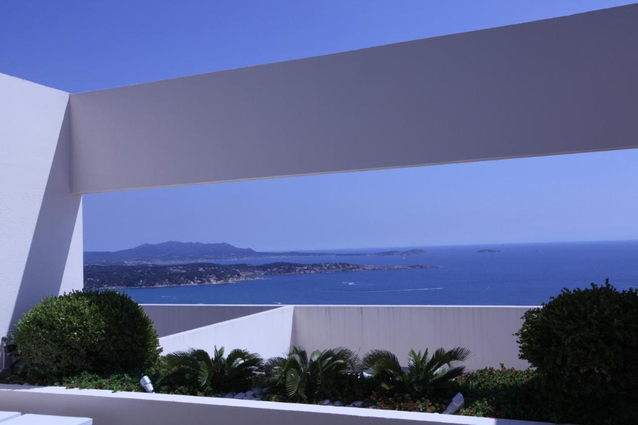 Design Apartment - Pool, Large Terrace And Panoramic Views Of Mediterranean 방돌 외부 사진